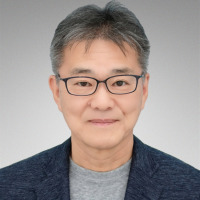 ひがし先生